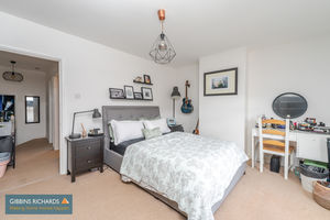 Bedroom- click for photo gallery